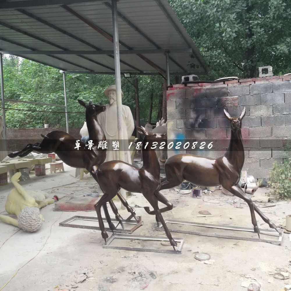 奔跑的鹿銅雕，公園動物銅雕