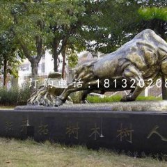 開(kāi)荒牛銅雕，校園銅牛雕塑